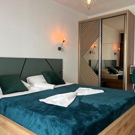 Vila Kollari Apartment Ulcinj Bagian luar foto