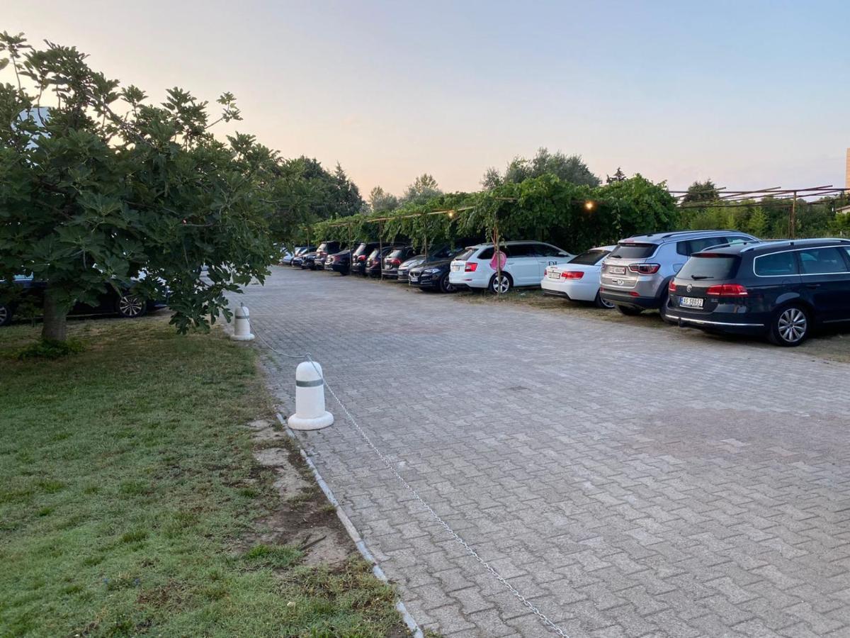 Vila Kollari Apartment Ulcinj Bagian luar foto